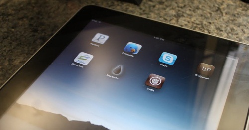 The iPad Is Jailbroken, Blackra1n Simply Too Hotz