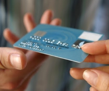 ‘Square’ peg that fits into a round (credit card) hole