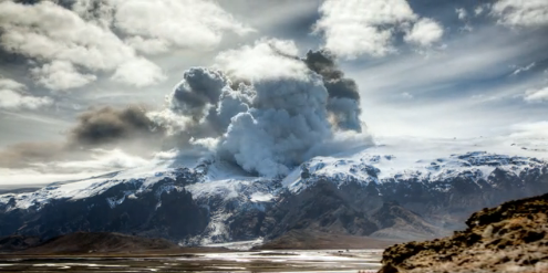 INCREDIBLE. The Iceland Volcano, as you should see it.
