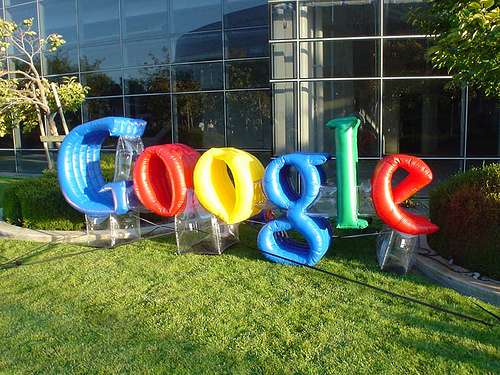 Google addresses search regulation. This time without a pay wall.