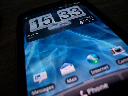 HTC Confirms European Desire Owners Will Receive Android 2.2 OTA This Weekend