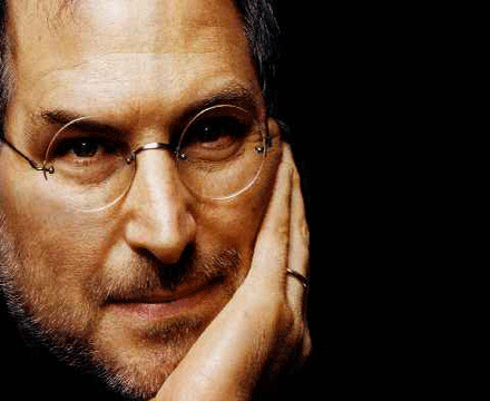 Transcript of Steve Jobs’ discussion with one pissed off iPhone 4 owner.