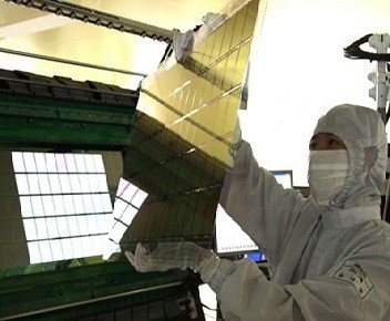 Samsung Working On Plastic, Indestructible AMOLED Displays