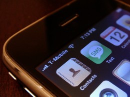 iPhone4 Carrier Unlock Arrives in 48 Hours