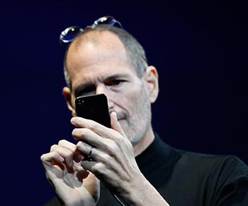 Steve Jobs: Software Fix Coming For Slow iOS 4 Performance On iPhone 3G