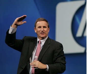 HP Sues Former CEO Mark Hurd