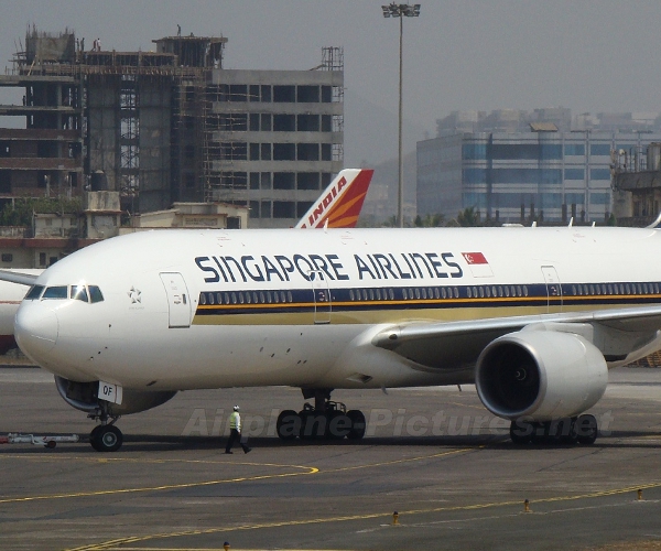 Singapore Airlines to offer in-flight connectivity in first half of 2011