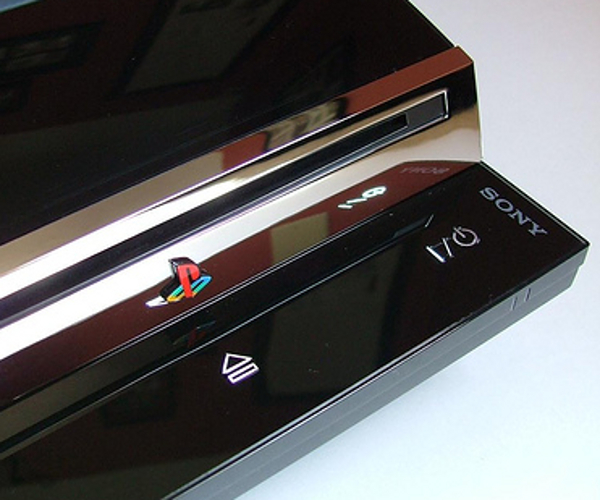 “UK Netflix” LoveFilm tight-lipped over Playstation 3 streaming video deal