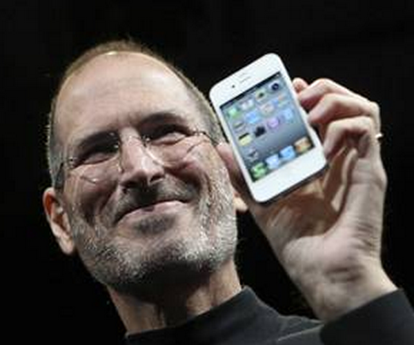 The white iPhone 4 commercial that Apple should have made