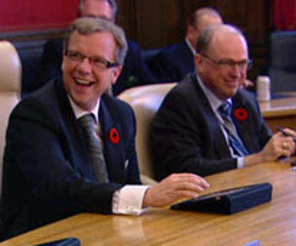Saskatchewan Government Holds First Cabinet Meeting with iPads