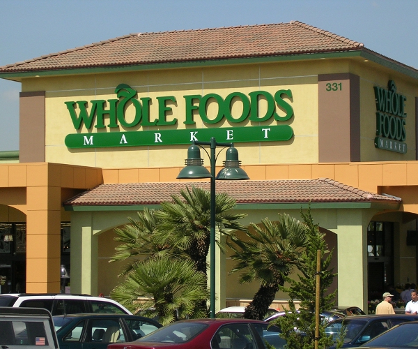Gowalla running six week promotion with Whole Foods, Tazo Tea