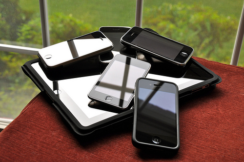 5 Smartphones To Look Out For In 2011