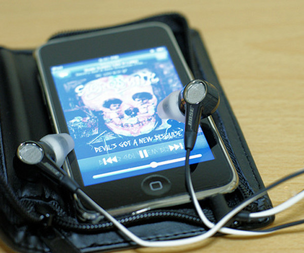 Apple dominates US digital music market with 66.2% share