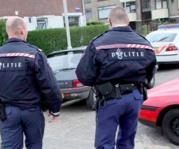 16-year-old boy arrested in the Netherlands over pro-WikiLeaks attacks