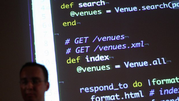 Google Announces Improved Commenting Features to Buzz