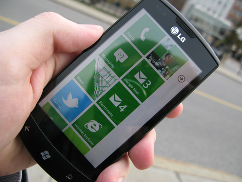 Google to Introduce a Twitter/Friendfeed Like Feature for Gmail