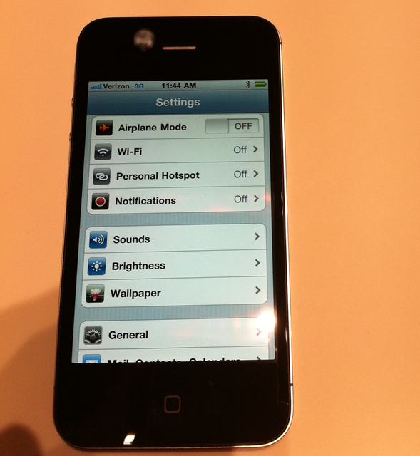 Mobspot for Facebook lets you go social with your iPhone apps.