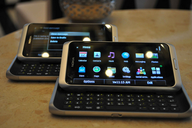 Nokia tempts developers with a free Nokia E7 and Windows Phone 7 handset