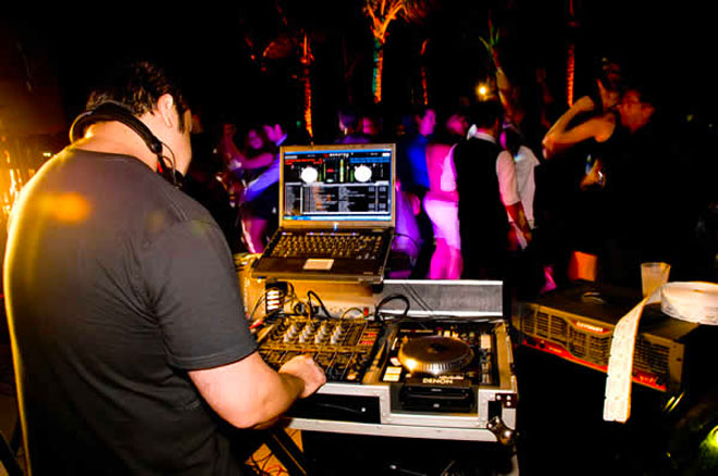 Tunetug Makes Party Playlists Social.