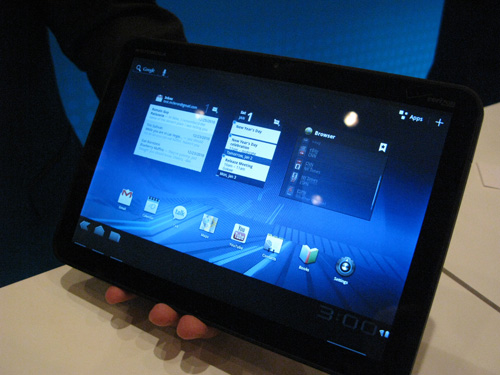 Motorola chief defends XOOM pricing, says 4G capabilities justify its cost