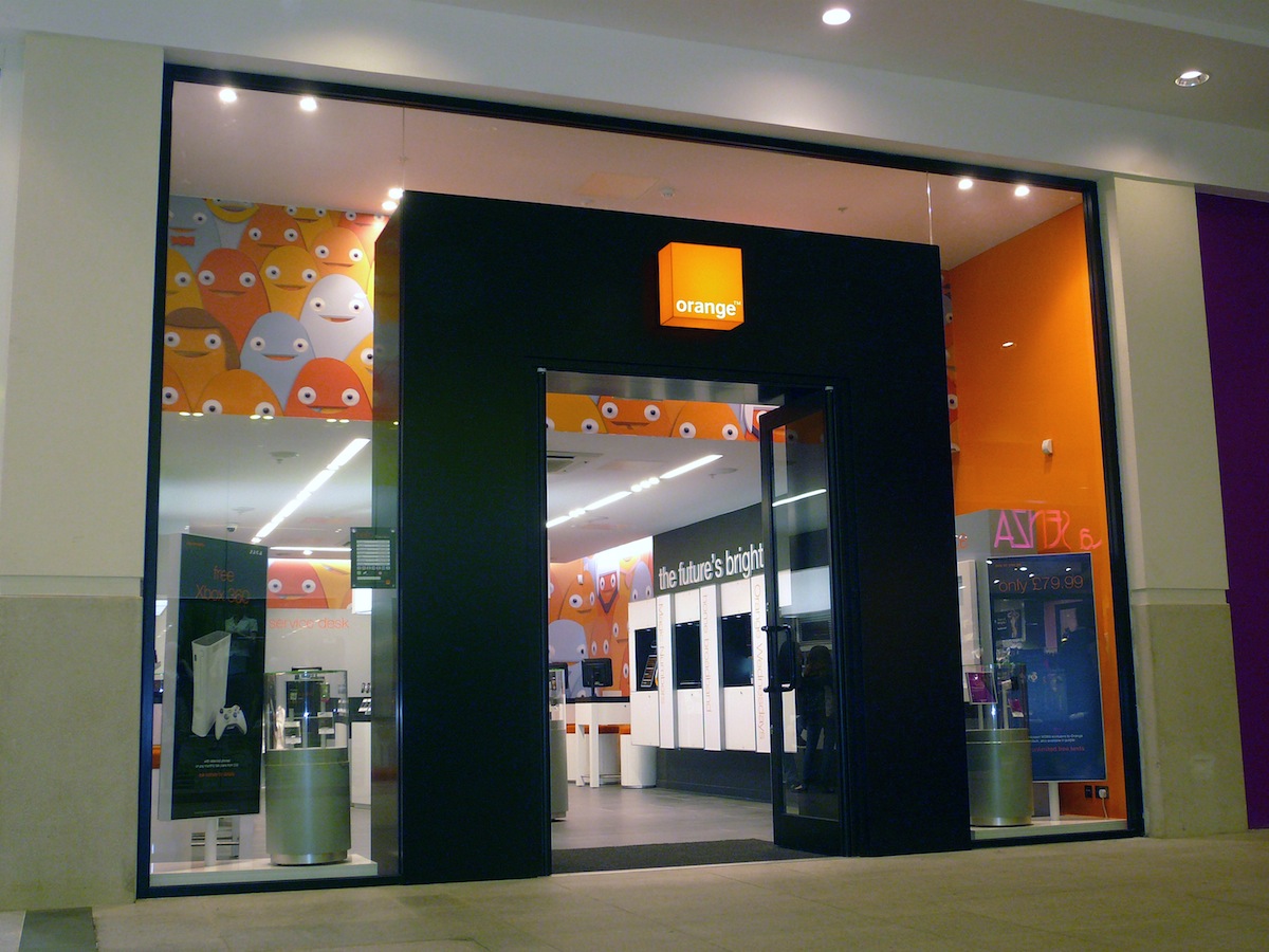 Orange launches new Gestures and Live Wallpapers for Android handsets