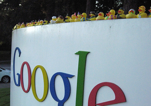 Google pushes Hotpot recommendations to your search results
