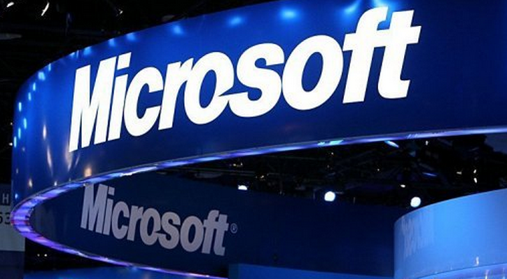 Want to see Internet Explorer 9 Mobile? If you are at SXSW, you can