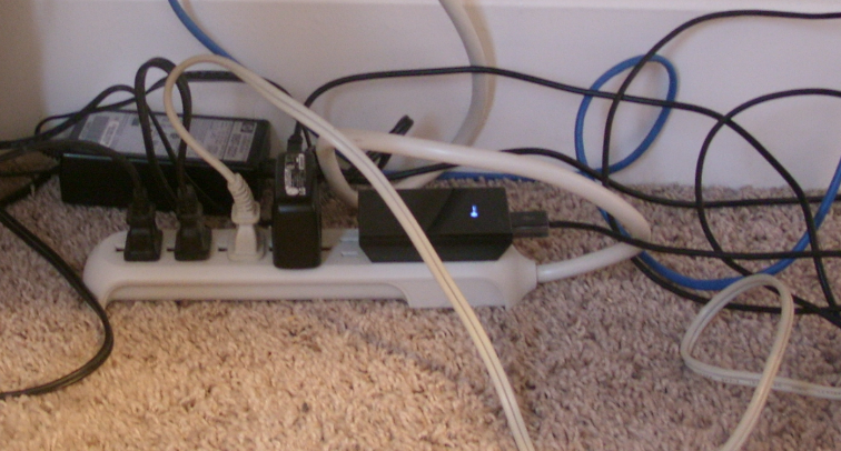IDAPT i4 – The last device charger you’ll ever need to buy