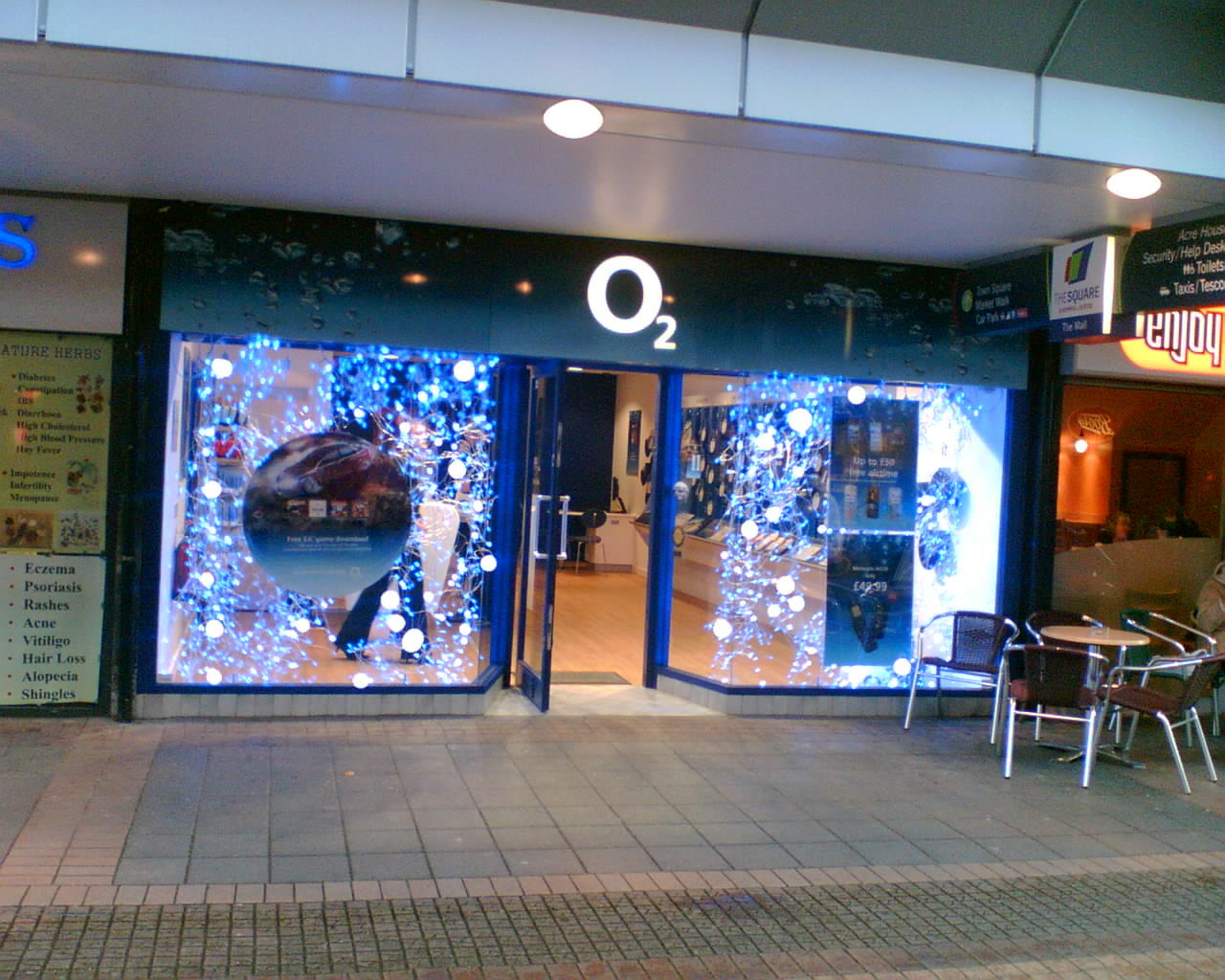 O2 becomes first in UK to switch on new “superfast” 3G network