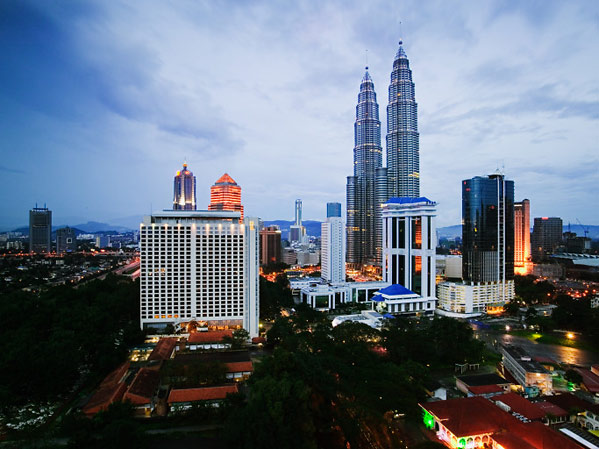 Social media responsible for one third of web traffic in Malaysia