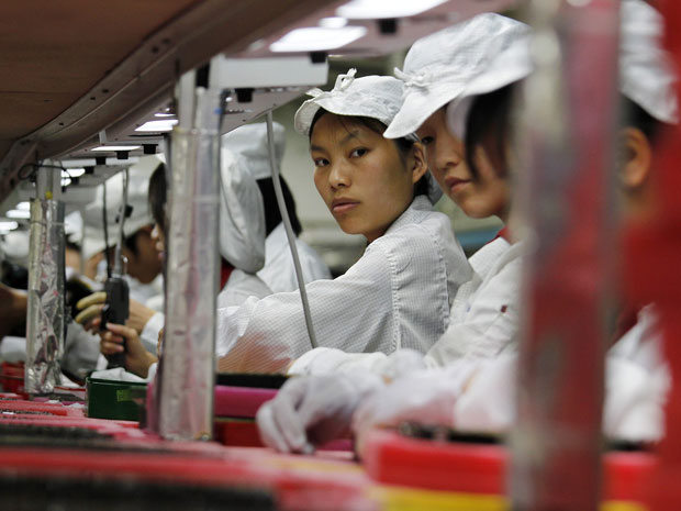 Chinese iPad workers reportedly forced to sign ‘no suicide’ pledge