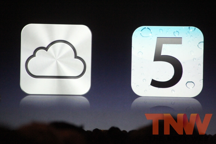 iOS 5 First Look: Setup, iMessage and Notification Center walkthrough