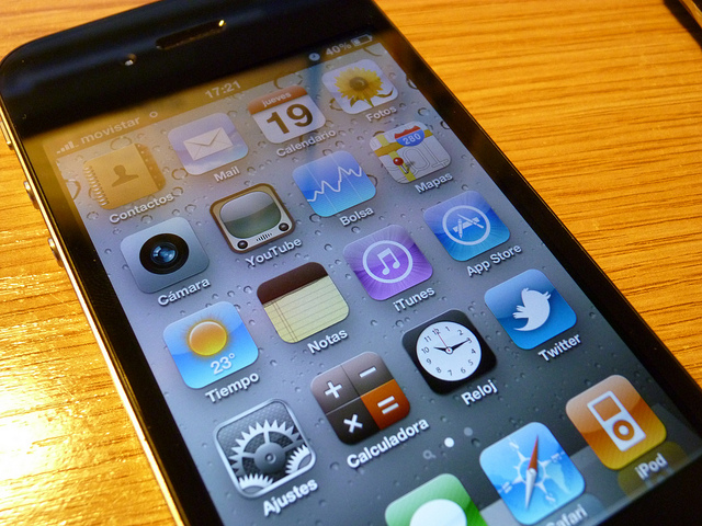 Apple set to pursue rivals after it’s awarded broad touchscreen patent