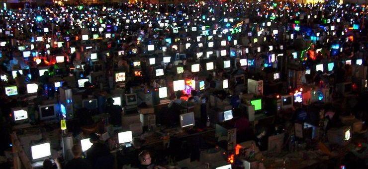 Microsoft’s Hack Day lets London developers work for big brands