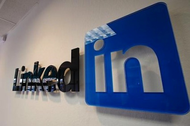 Starting today, there’s a lot more SlideShare in your LinkedIn