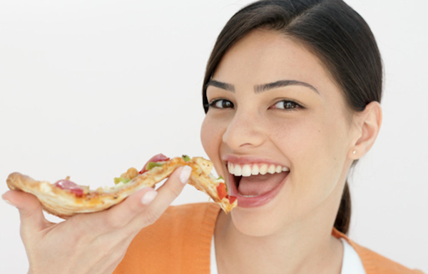 Pizza Express partners with PayPal, allows you to pay for meals with your iPhone