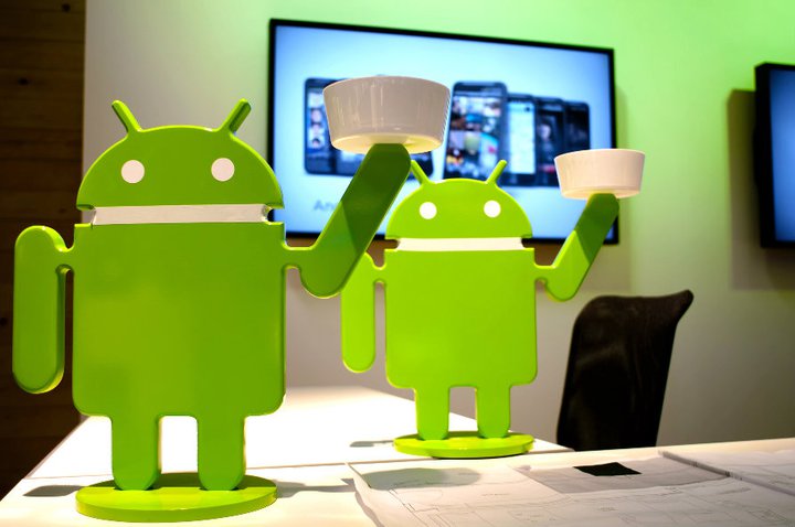 ITC will investigate HTC claim against Apple that it just added Google patents to