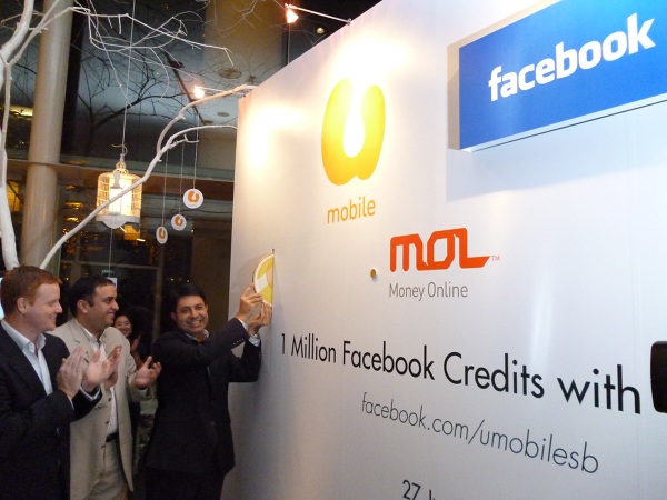 Facebook ups its game in Asia, partners with Malaysian telco to offer rewards