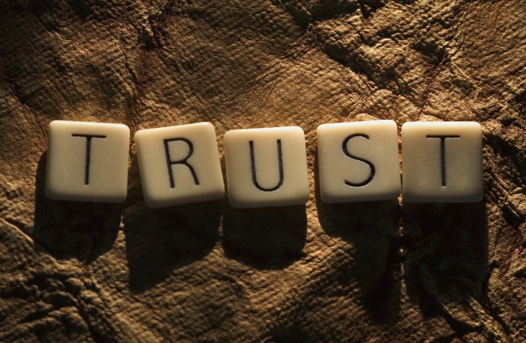 LoveThis: get recommendations from people you trust