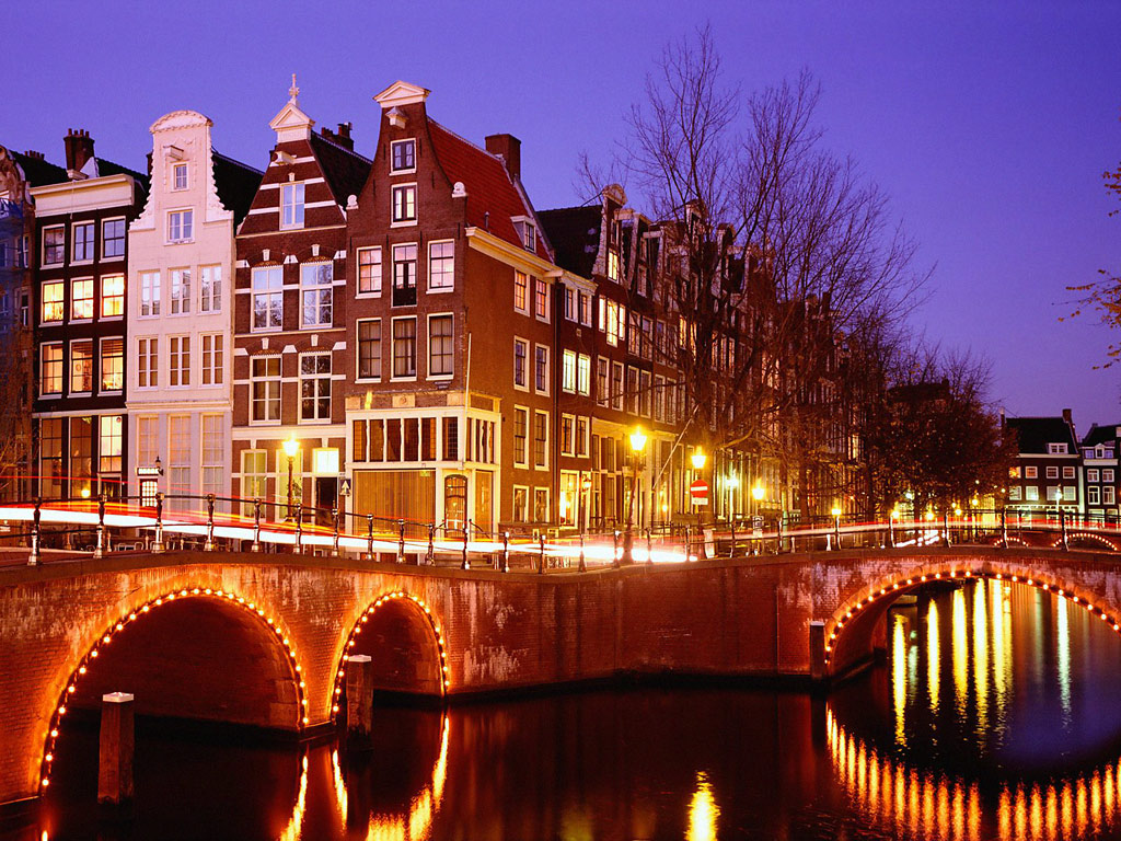Dutch court says Samsung can’t sell the Galaxy phone in 32 European countries