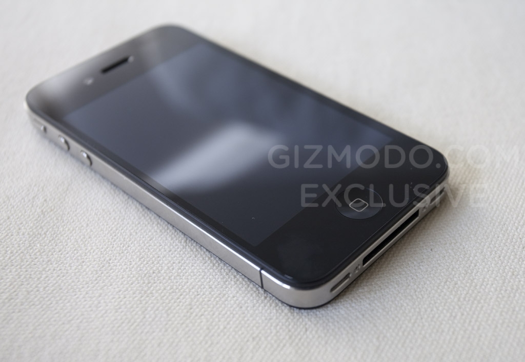 Gizmodo goes free in the iPhone 4 case, others not so lucky