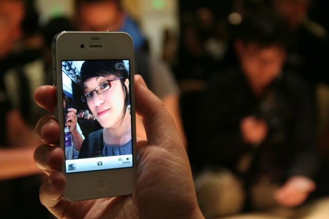 Skype for iPhone now has video calls and desktop support