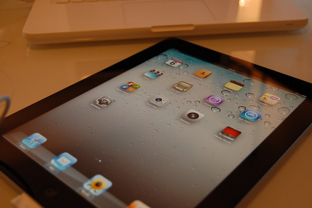 Apple website gets a revamp, new iPad shopping wizard