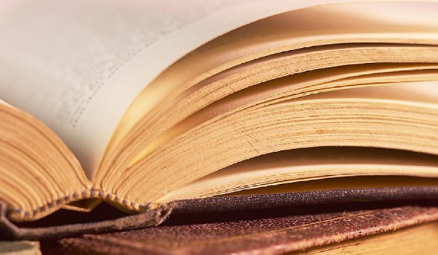 Publishing company Pearson wants people to mash up its content, open-sources API