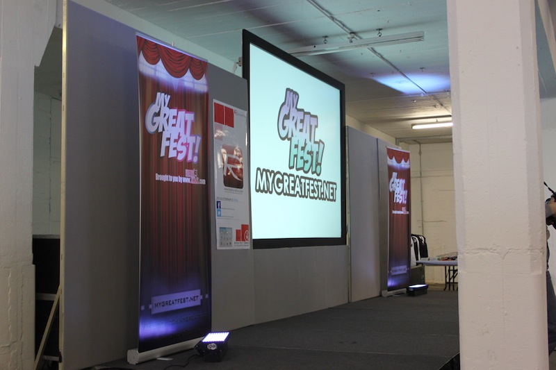 Jailbreaking: The community, the challenges and fighting Apple