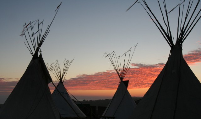 TweetCamp uses Twitter data to gamify a promotional virtual campsite