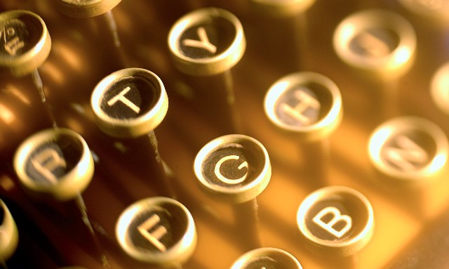 WordPress.com aims to drive pageviews, adds a follow button to all hosted blogs