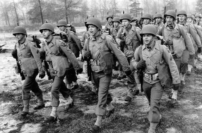 How an ex-History student is using Twitter to bring World War 2 to life