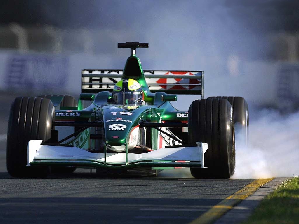 Crowd-controlled Angry Birds game coming to Singapore’s Formula 1 race this weekend