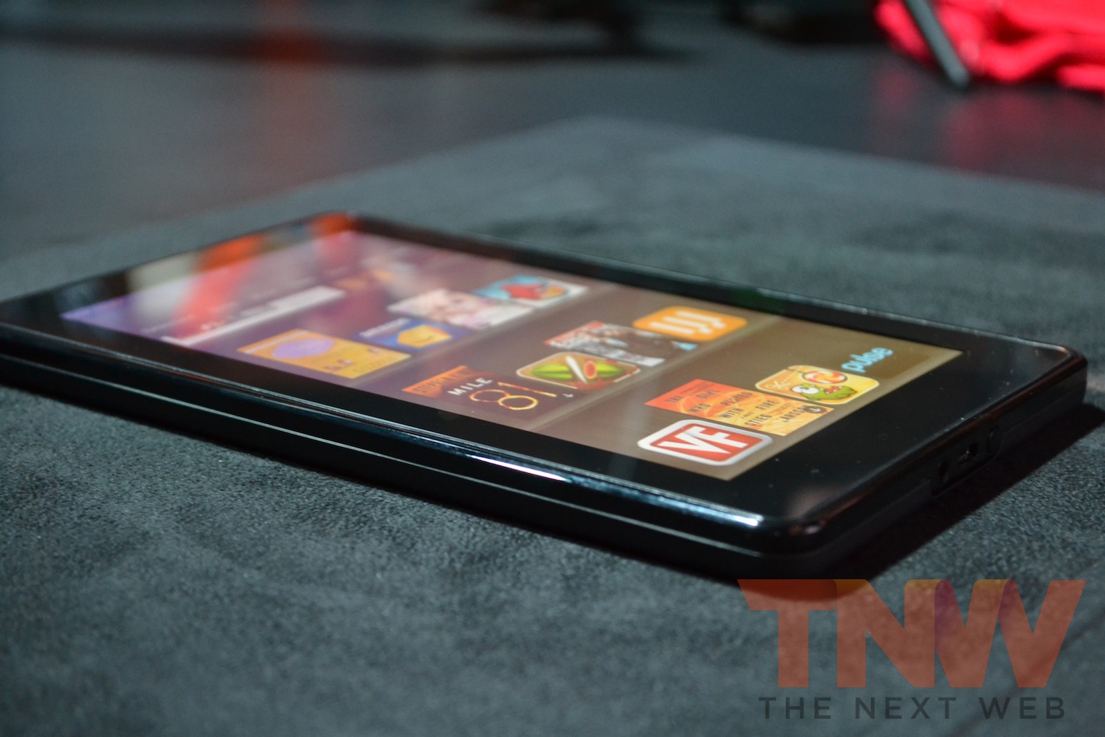 Amazon tipped to choose iPad-maker Foxconn for 10-inch Kindle tablet production